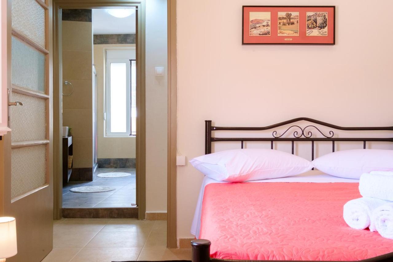 Home With Courtyard In Beating Heart Of Old Town! La Canée Extérieur photo