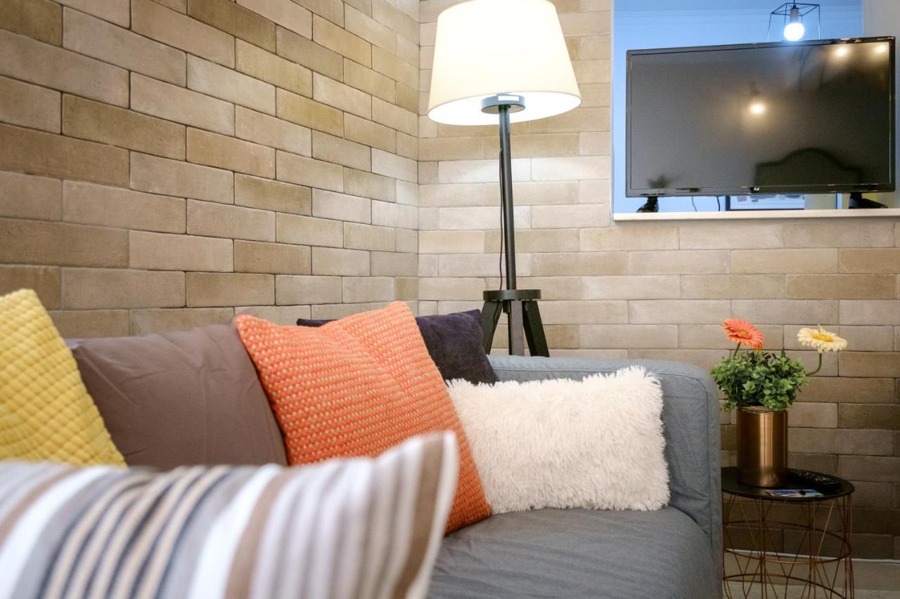 Home With Courtyard In Beating Heart Of Old Town! La Canée Extérieur photo